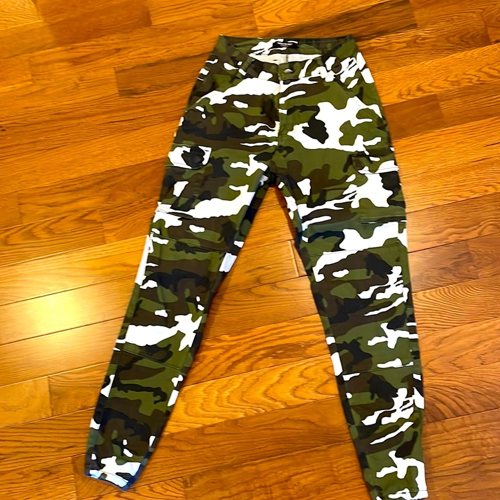 Windsor- American Bazi - camp cargo pants
